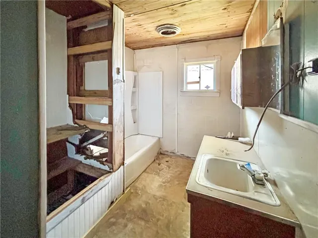 $40,000 | 108 Beth Ann Avenue, Montegut, LA 70377