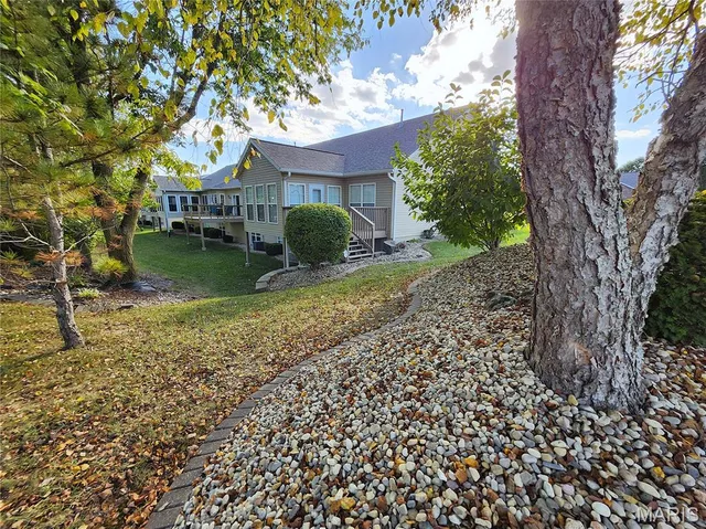 $345,000 | 104 Summit Ridge, Maryville, IL 62062