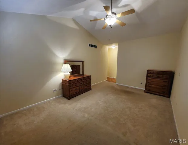 $345,000 | 104 Summit Ridge, Maryville, IL 62062