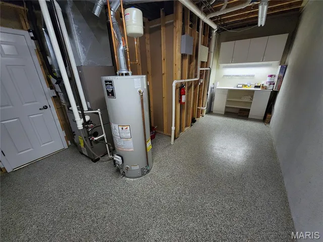 $345,000 | 104 Summit Ridge, Maryville, IL 62062