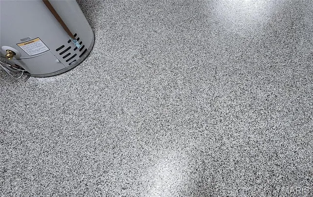 $345,000 | 104 Summit Ridge, Maryville, IL 62062