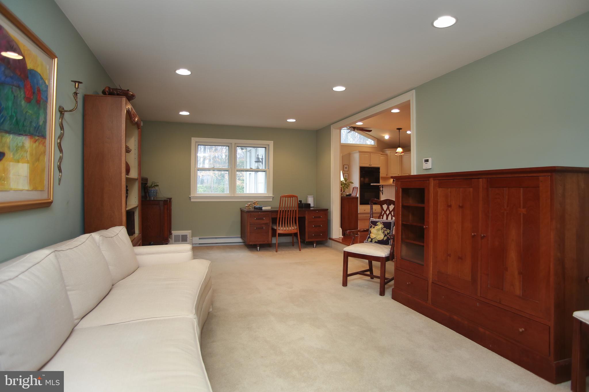 286 Forrest Road Yardley, PA 19067 - Photo 6 of 14 Family Room