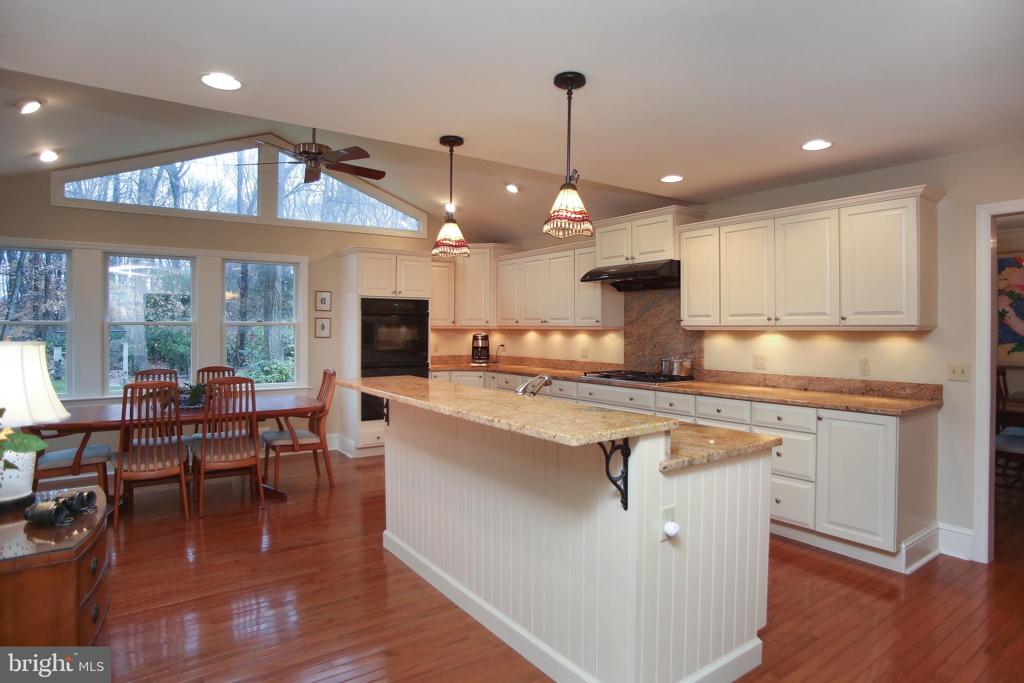 286 Forrest Road Yardley, PA 19067 - Photo 7 of 14 Kitchen