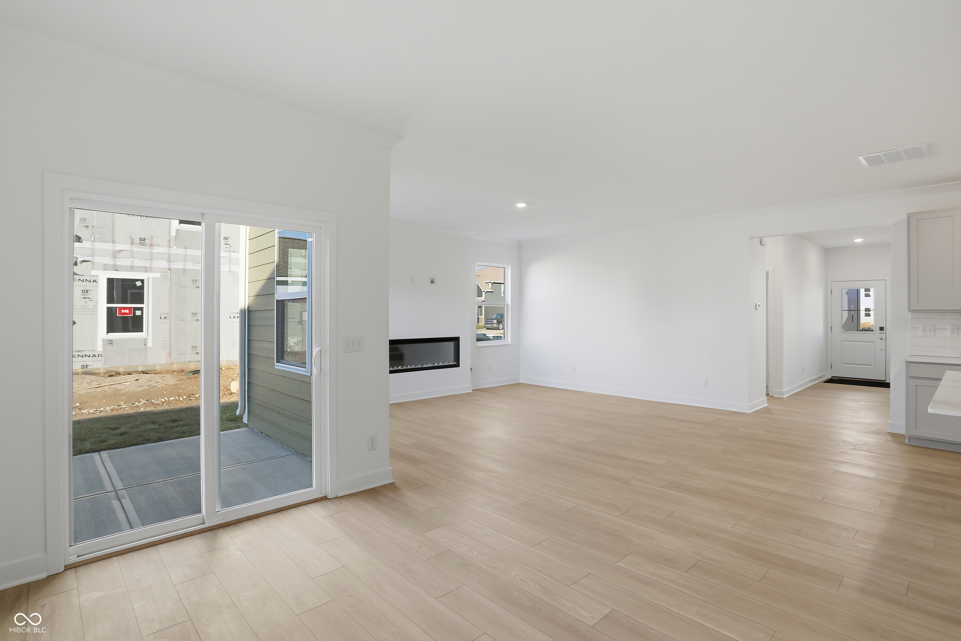 15443 Alperton Road Fishers, IN 46037 - Photo 11 of 40