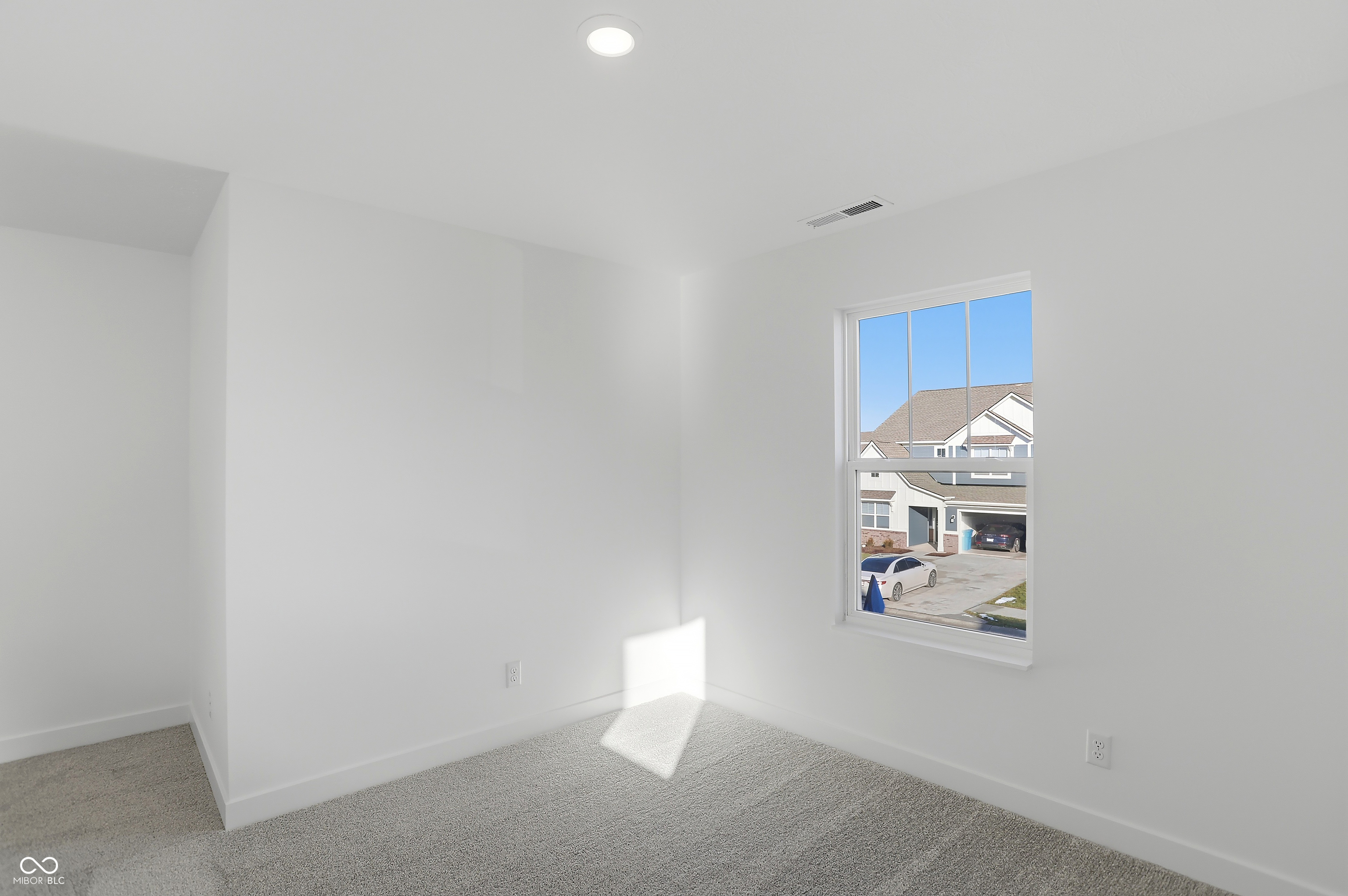 15443 Alperton Road Fishers, IN 46037 - Photo 23 of 40