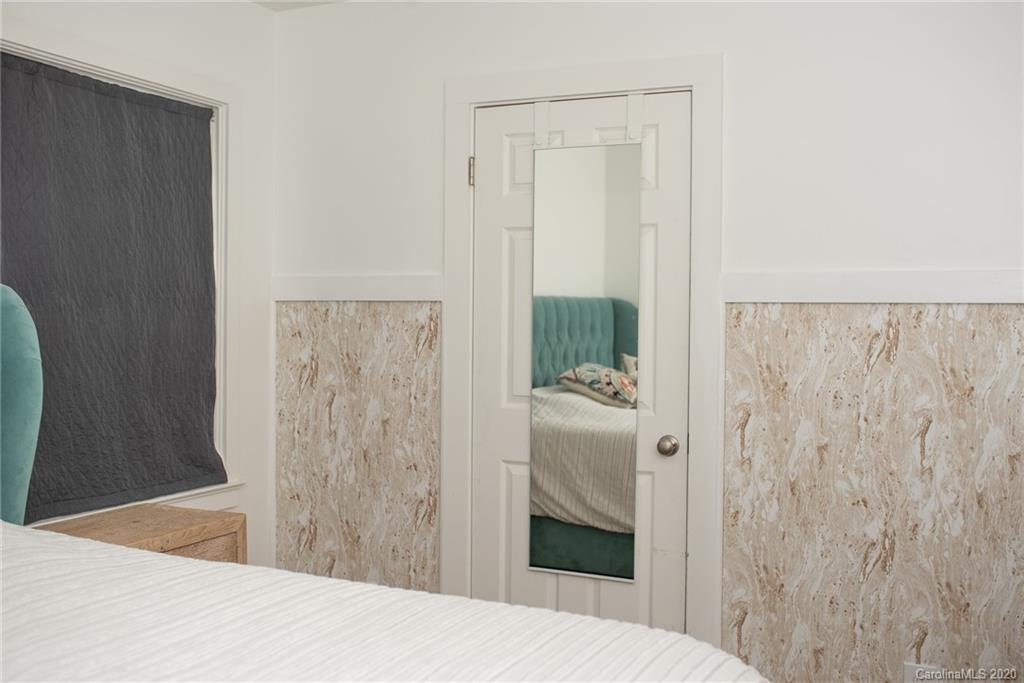 198 Beverly Road Asheville, NC 28805 - Photo 21 of 36 Gallery Image 21