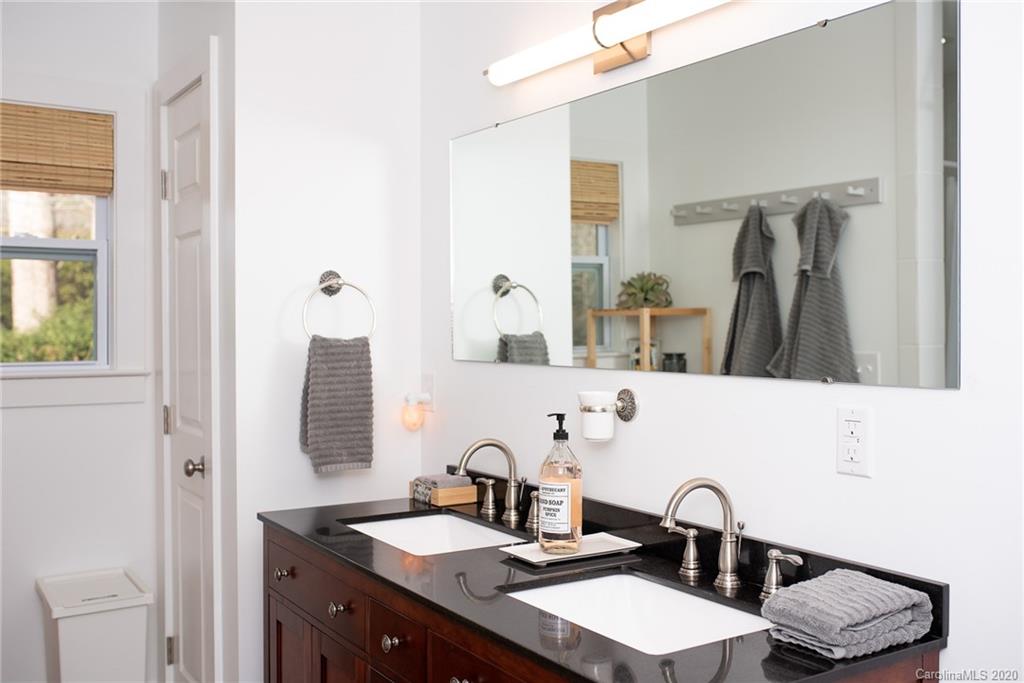 198 Beverly Road Asheville, NC 28805 - Photo 29 of 36 Gallery Image 29
