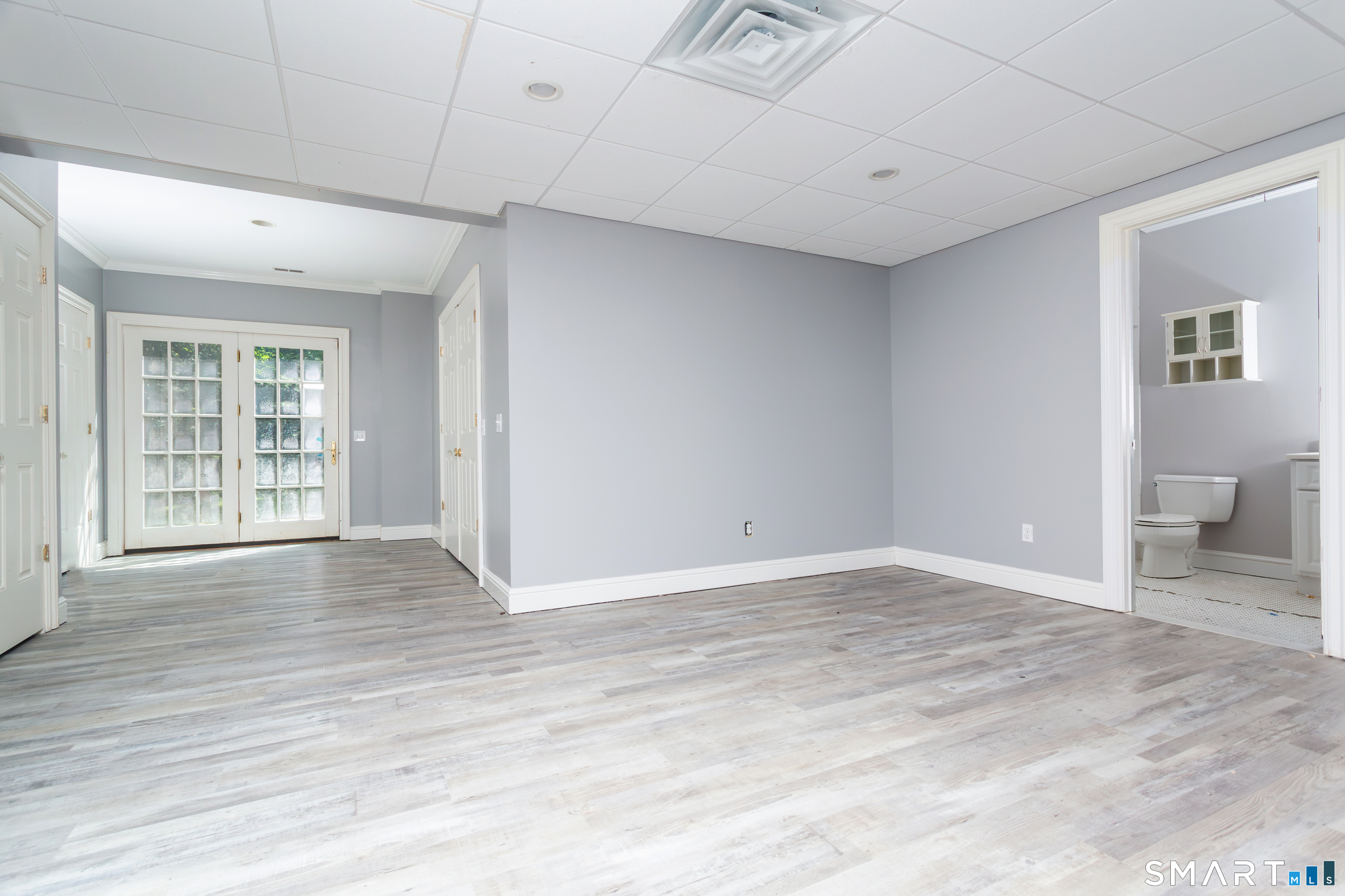 7 Old Hyde Road Weston, CT 06883 - Photo 39 of 40 Walk out lower level + full bath