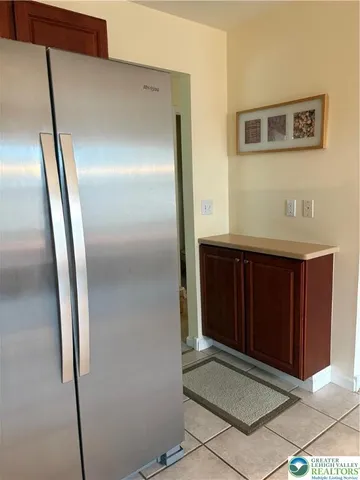 $390,000 | 5619 Stonecroft Lane, Lower Macungie Township, PA 18106