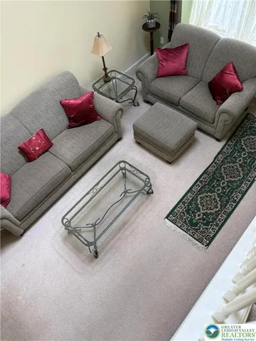 $390,000 | 5619 Stonecroft Lane, Lower Macungie Township, PA 18106