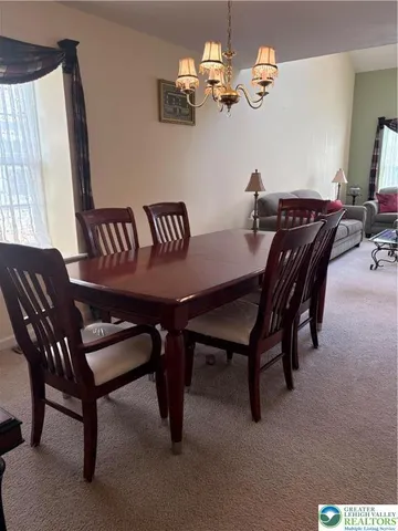 $390,000 | 5619 Stonecroft Lane, Lower Macungie Township, PA 18106