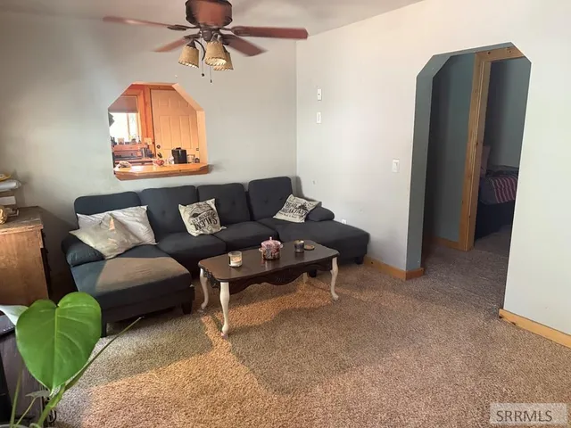 $224,900 | 305 Bannock Street, McCammon, ID 83250