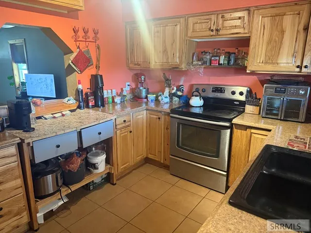 $224,900 | 305 Bannock Street, McCammon, ID 83250