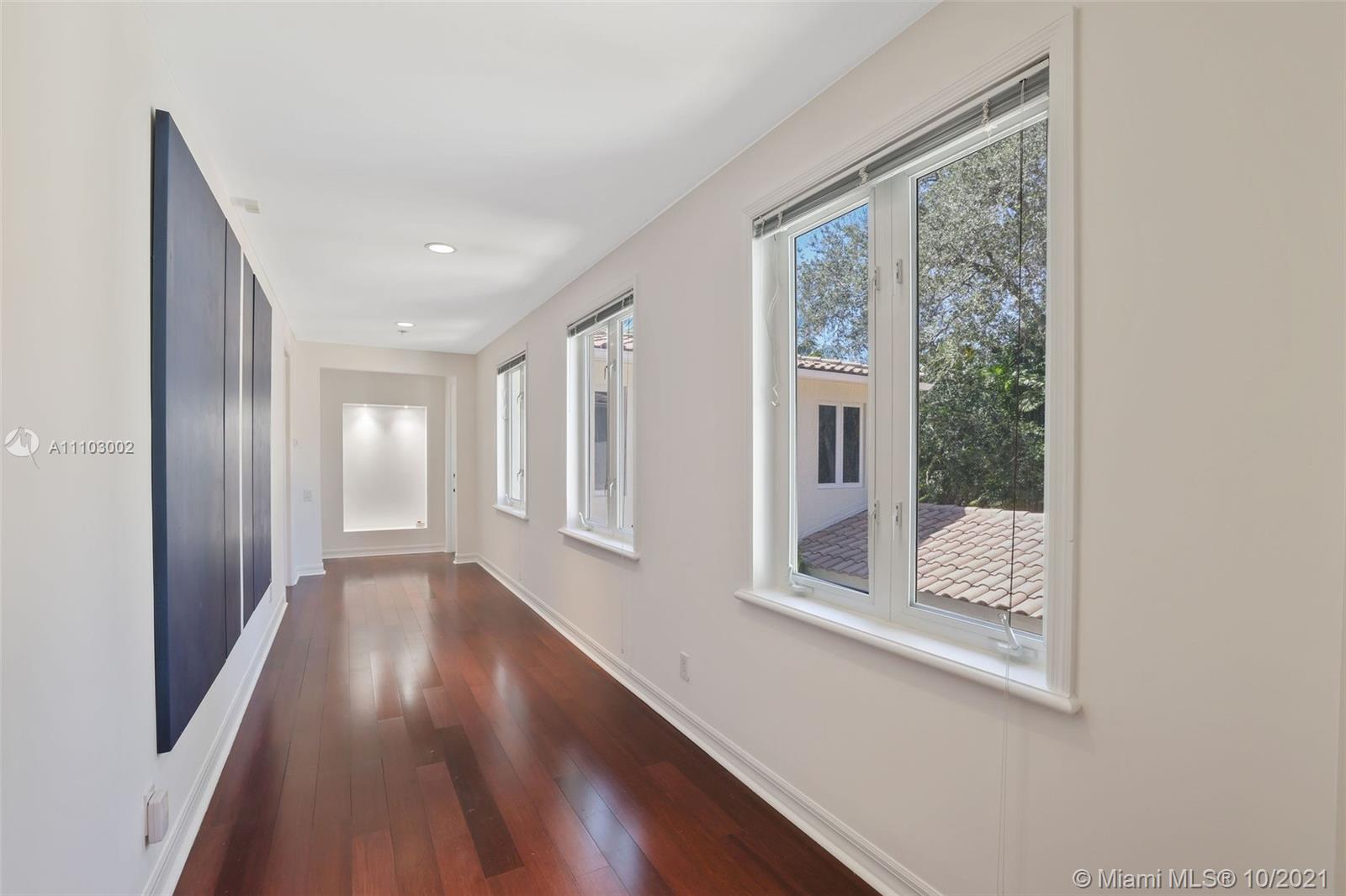 7260 Erwin Road Miami, FL 33143 - Photo 23 of 43