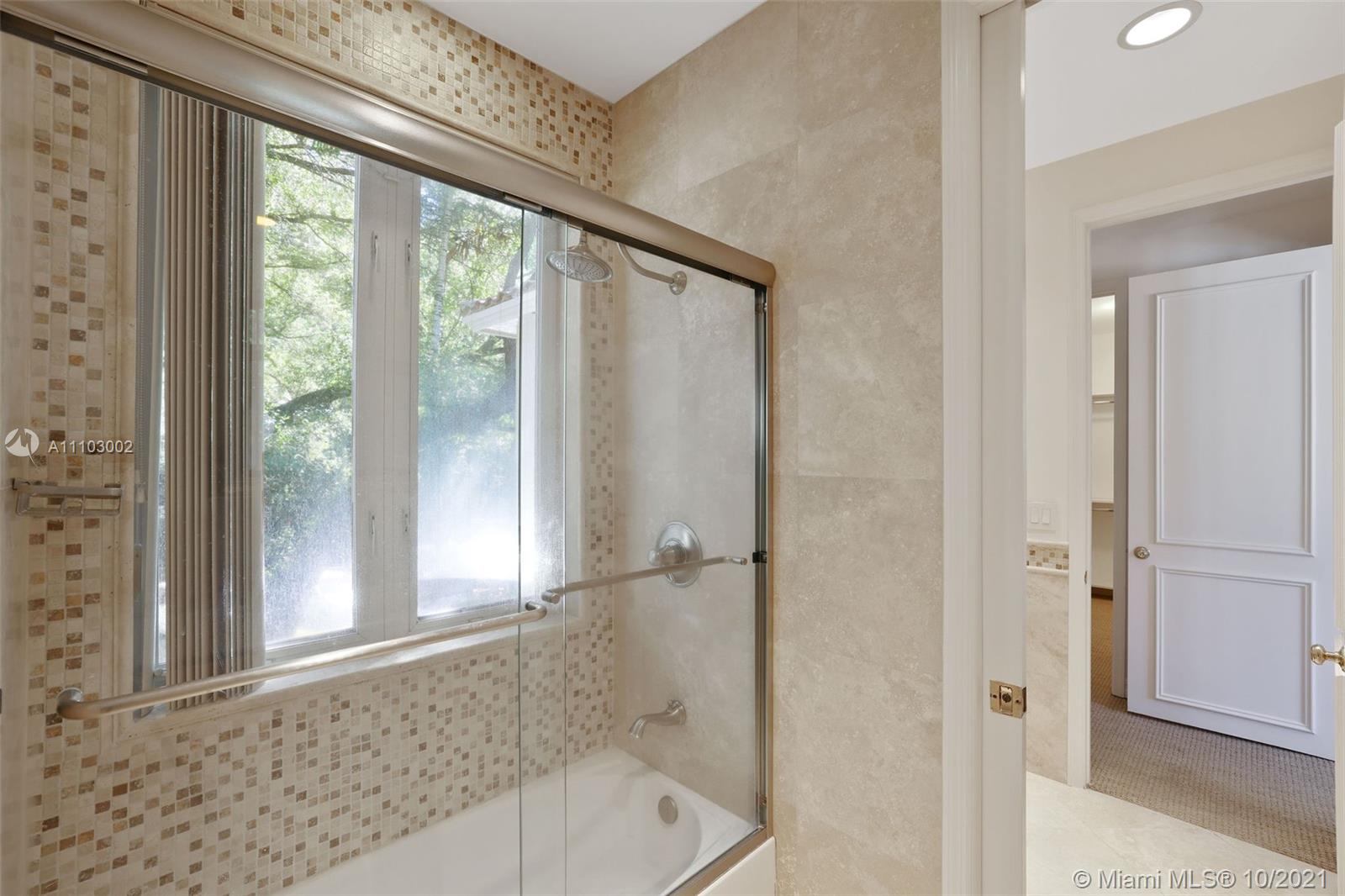 7260 Erwin Road Miami, FL 33143 - Photo 35 of 43