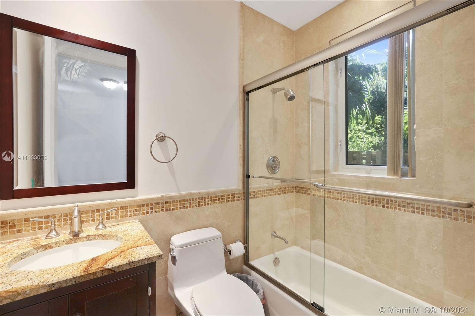 7260 Erwin Road Miami, FL 33143 - Photo 39 of 43