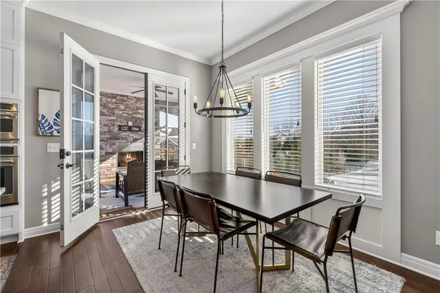 $1,399,000 | 10505 West 162nd Street, Overland Park, KS 66221