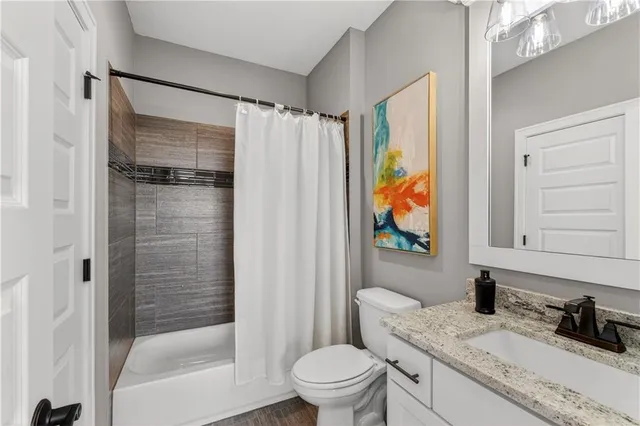 $1,399,000 | 10505 West 162nd Street, Overland Park, KS 66221