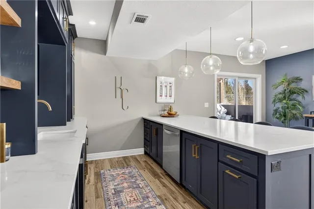 $1,399,000 | 10505 West 162nd Street, Overland Park, KS 66221