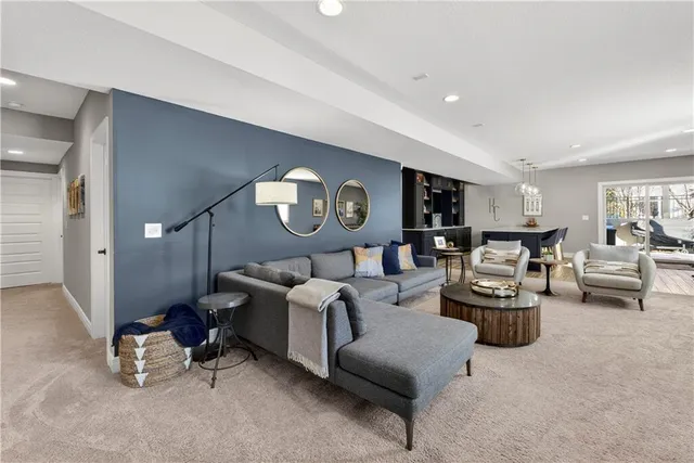 $1,399,000 | 10505 West 162nd Street, Overland Park, KS 66221