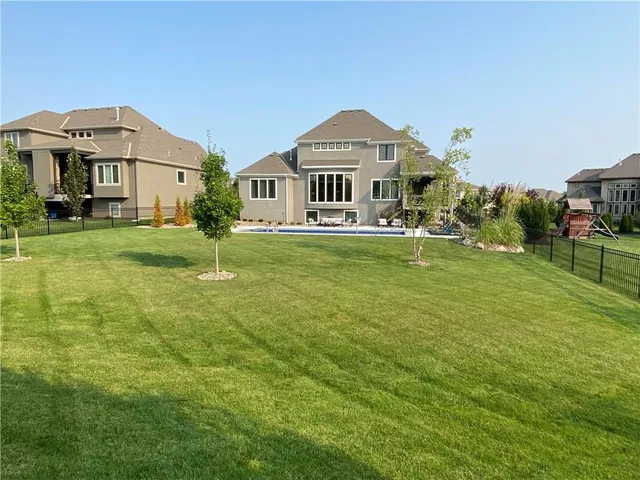 $1,399,000 | 10505 West 162nd Street, Overland Park, KS 66221