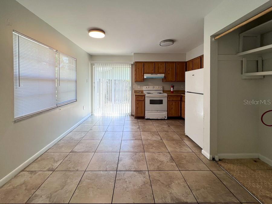 5925 Southwest 10th Lane, Unit A Gainesville, FL 32607 - Photo 3 of 14