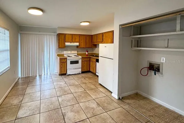 $1,125 | 5925 Southwest 10th Lane, Unit A, Gainesville, FL 32607