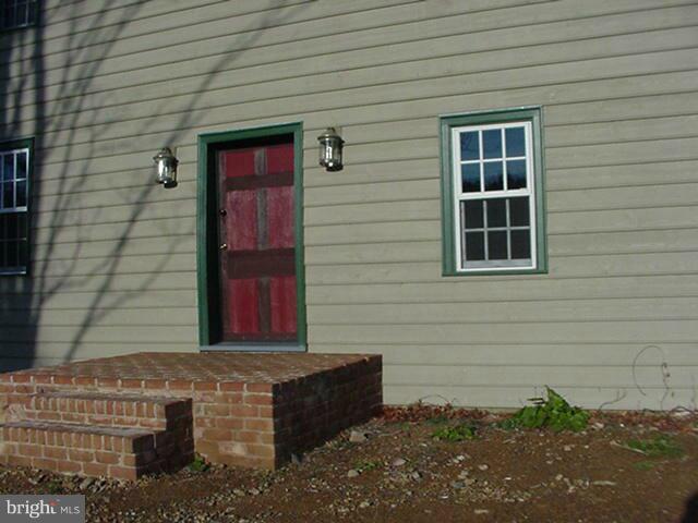 14228 Back Creek Valley Road Hedgesville, WV 25427 - Photo 21 of 30 Exterior (Front)