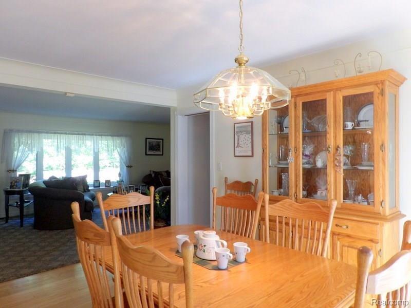 10453 Reeck Road Allen Park, MI 48101 - Photo 38 of 63 102_2156.JPG