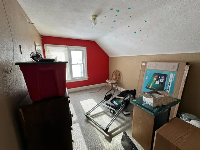 $999,999 | 56 40th Avenue, Jasper, MN 56144