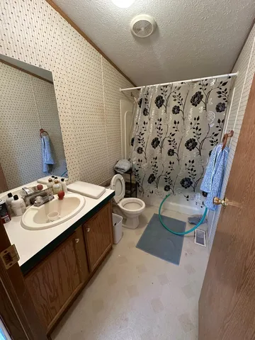 $999,999 | 56 40th Avenue, Jasper, MN 56144