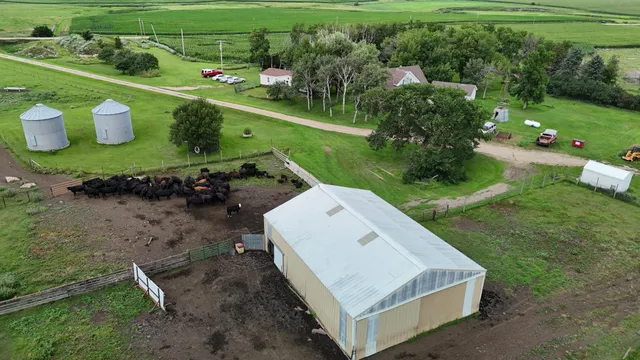 $999,999 | 56 40th Avenue, Jasper, MN 56144