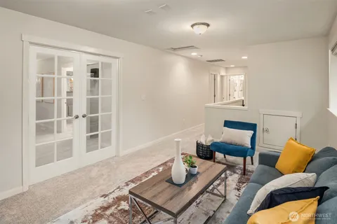 $949,950 | 15207 276th Place Northeast, Duvall, WA 98019