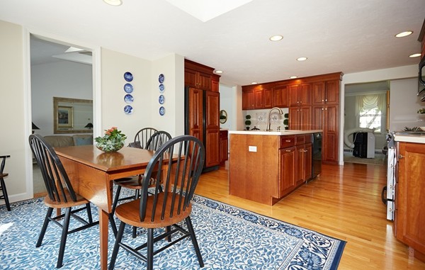 28 Stockbridge Road Hanover, MA 02339 - Photo 10 of 28 Gallery Image 10