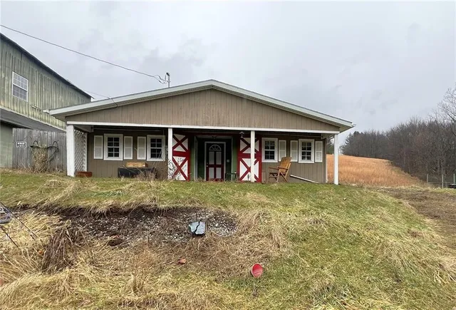 $400,000 | 747 Forever Lane, Ligonier, PA 15658