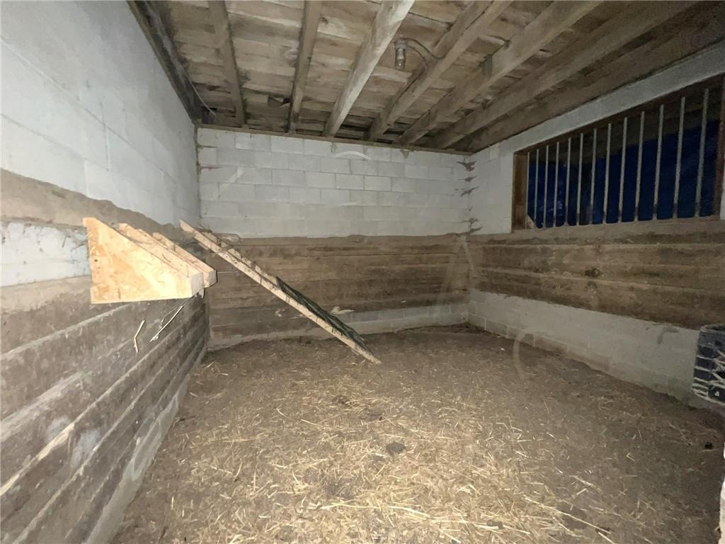 747 Forever Lane Ligonier, PA 15658 - Photo 17 of 23 a view of entryway