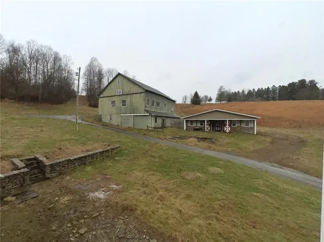 $400,000 | 747 Forever Lane, Ligonier, PA 15658