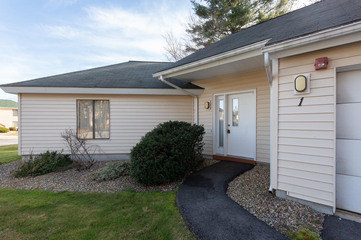 1 Ridgewood Drive, Unit Q Atkinson, NH 03811 - Photo 1 of 40