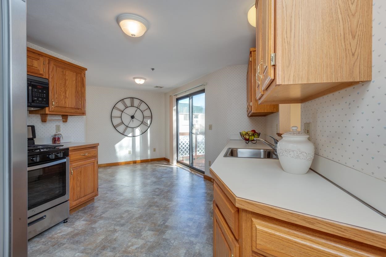1 Ridgewood Drive, Unit Q Atkinson, NH 03811 - Photo 8 of 40