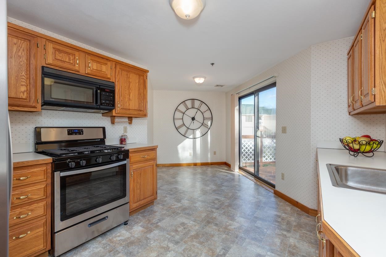 1 Ridgewood Drive, Unit Q Atkinson, NH 03811 - Photo 9 of 40