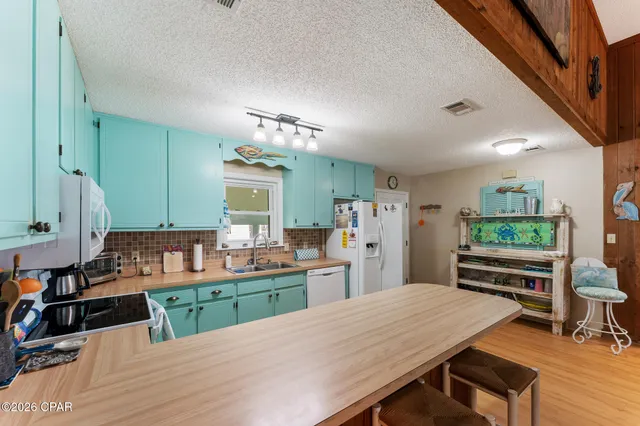 $875,000 | 257 South Oak Street, Port St. Joe, FL 32456