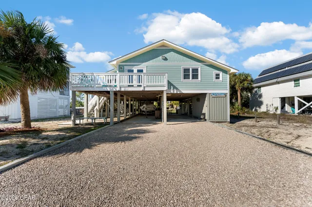$875,000 | 257 South Oak Street, Port St. Joe, FL 32456