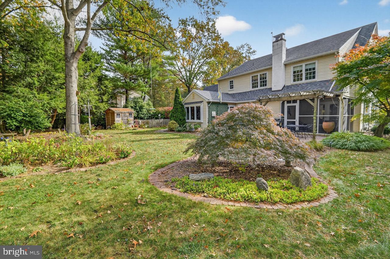 4 Locke Court Ewing, NJ 08628 - Photo 38 of 43 front view of a house with a yard