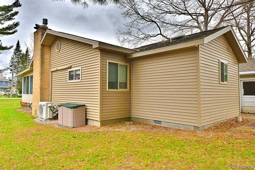 8834 Iroquois Road St. Helen, MI 48656 - Photo 19 of 21