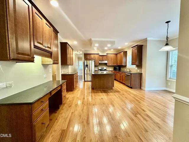 $3,395 | 1801 Old London Way, Cary, NC 27513