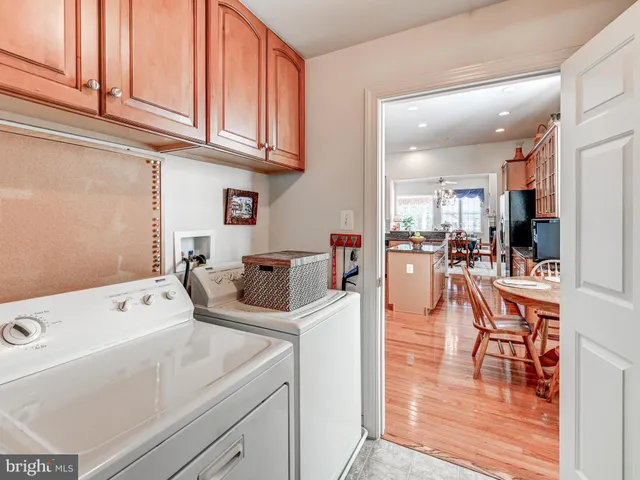 a view of a house with a big yard