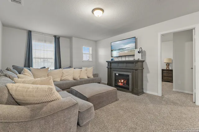 $3,000 | 163 Porcupine Lane, San Antonio, TX 78253