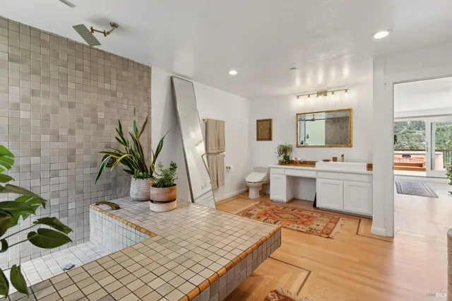 $2,595,000 | 222 Marguerite Avenue, Mill Valley, CA 94941