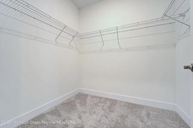 $4,000 | 8 Raritan Avenue, Keyport, NJ 07735