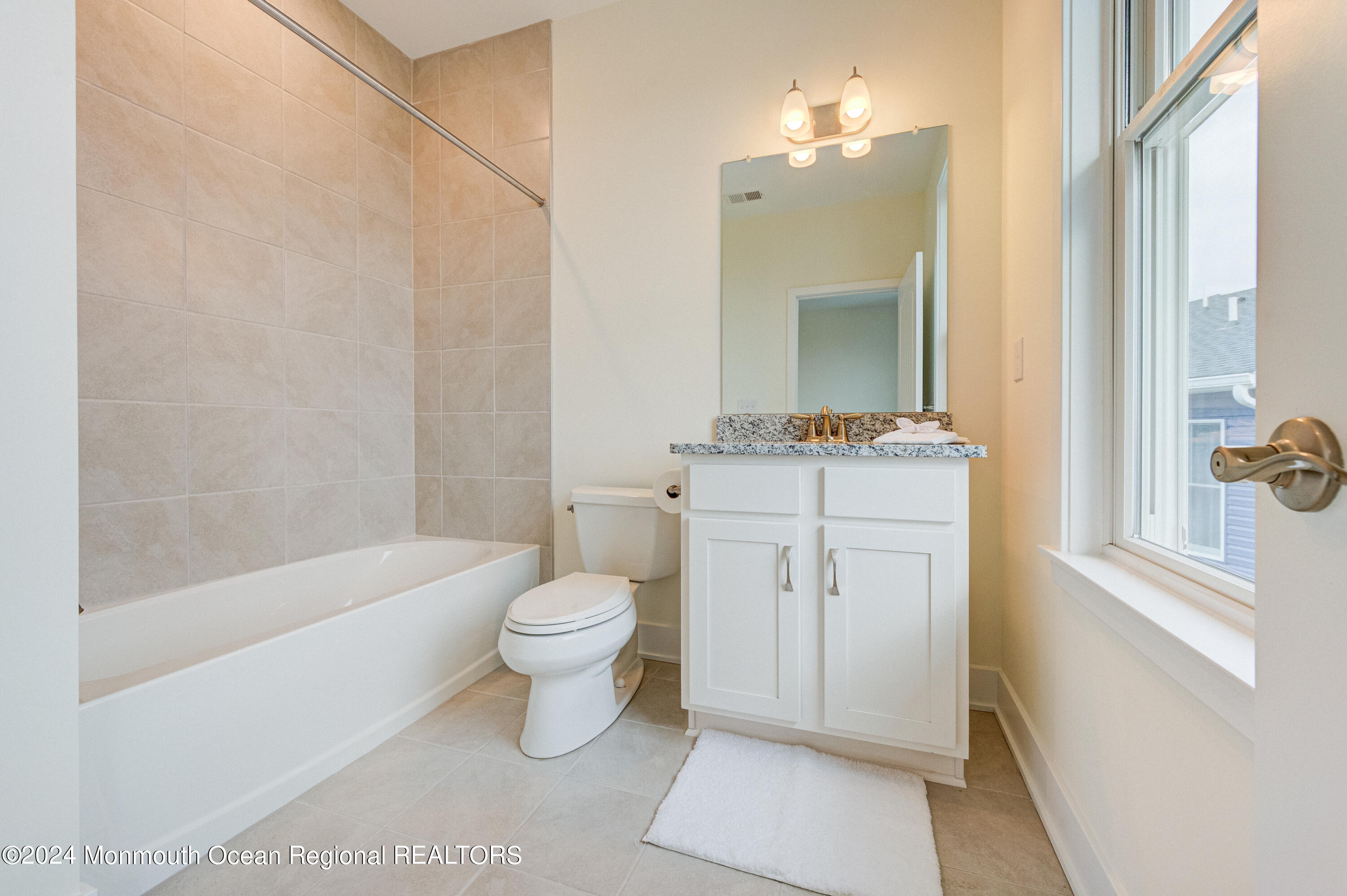 8 Raritan Avenue Keyport, NJ 07735 - Photo 27 of 38 8_raritan_cove027